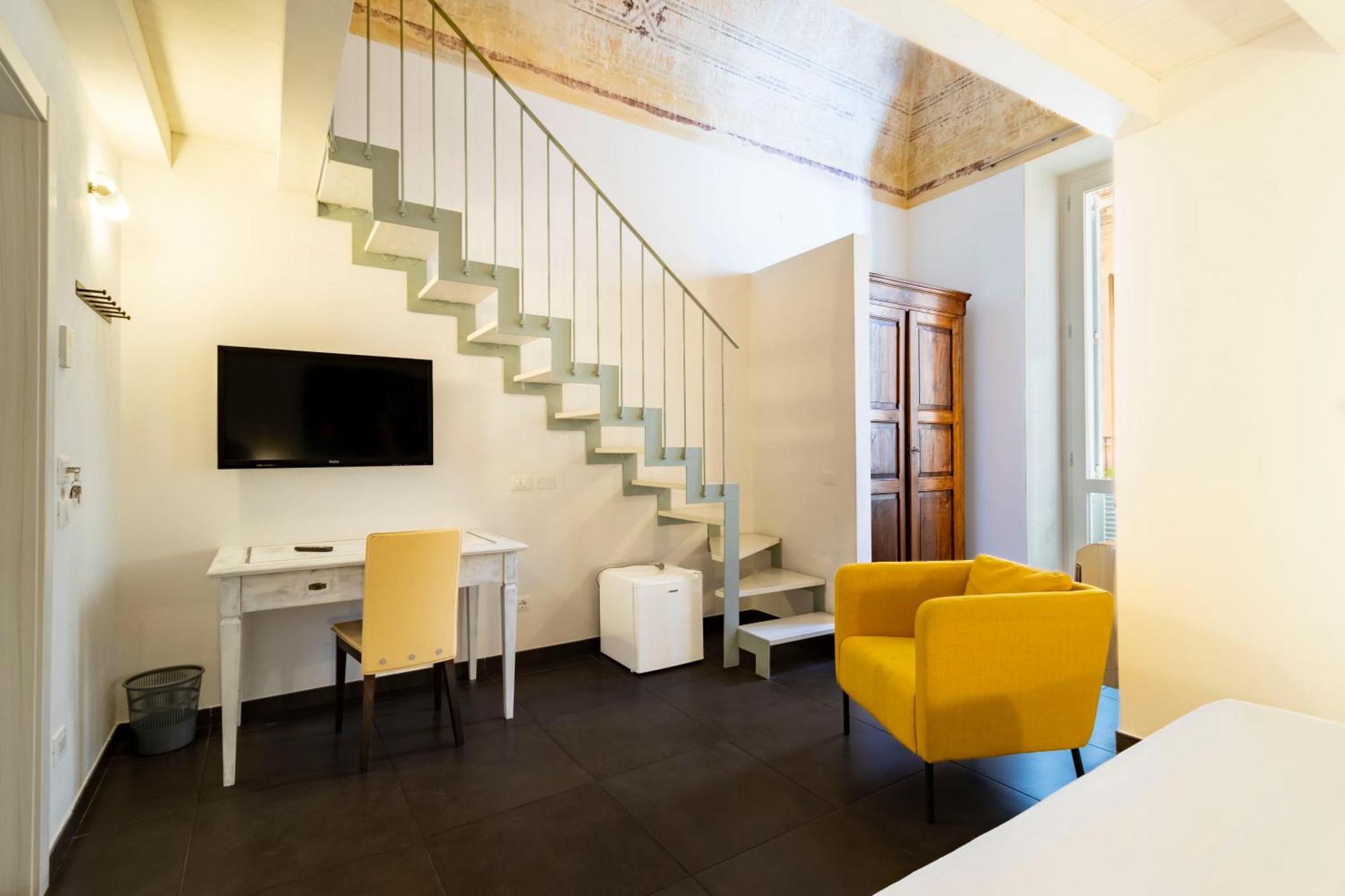 Palazzo Cavour Bed and Breakfast Lecce Buitenkant foto