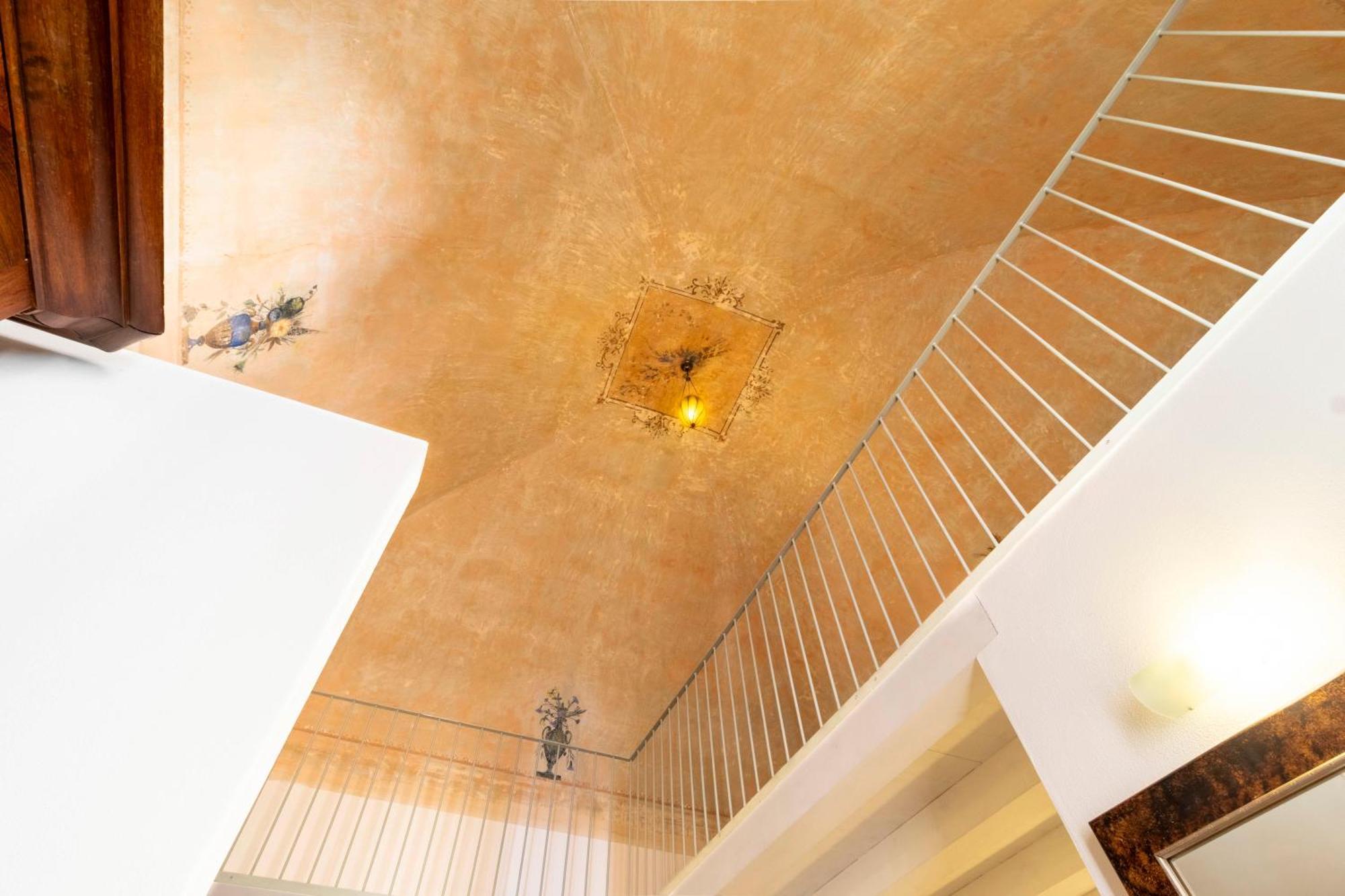 Palazzo Cavour Bed and Breakfast Lecce Buitenkant foto